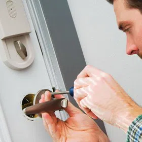 Neighborhood Locksmith Store Louisville, KY 502-255-1503 - door-unlock